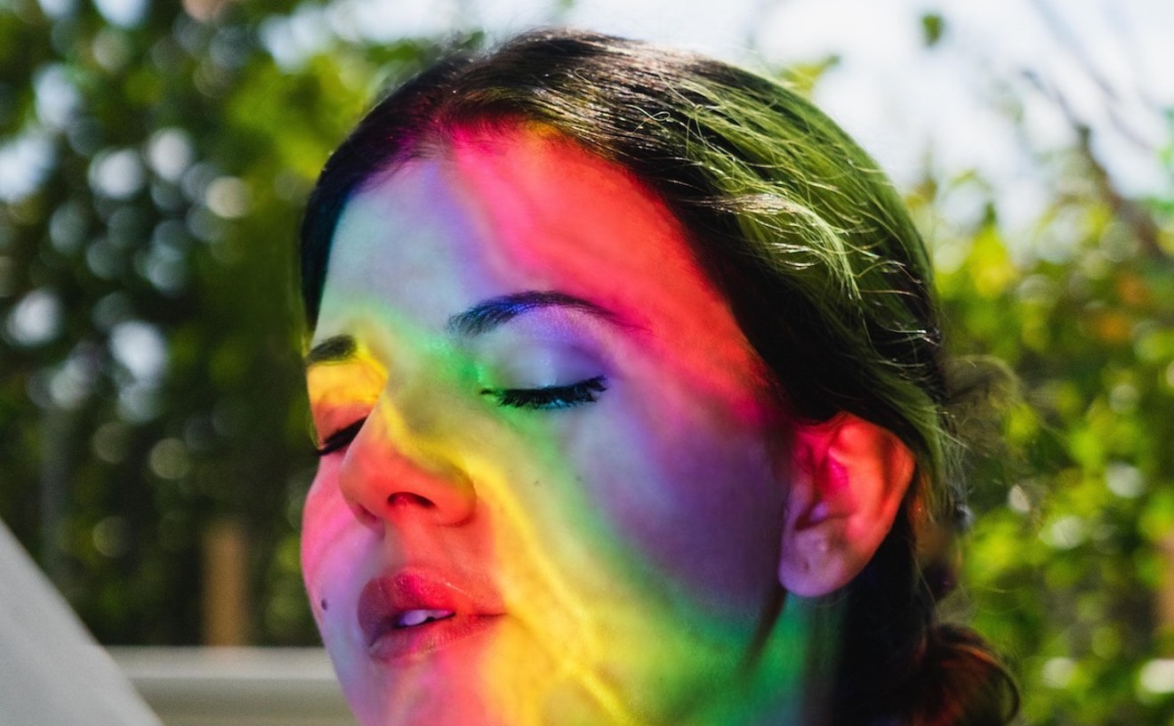 Artist Haiiileen Manipulates Light and Color in New “Aura Miiirror” Series