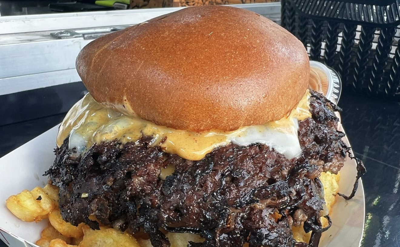 Broward's Favorite Burger Food Truck Opens in Oakland Park