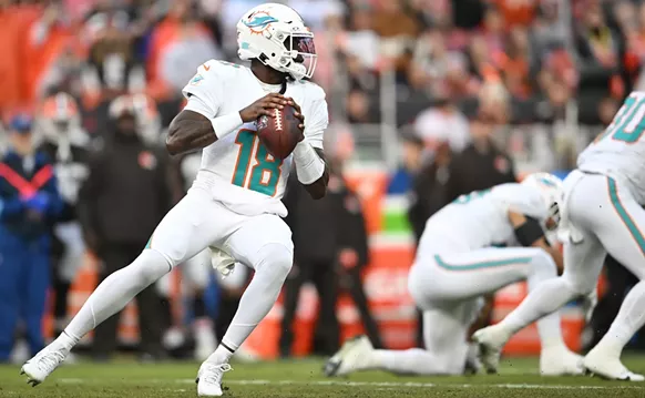 Image: Carson Wentz (Plus a Win Over the Jets) Can Send the Miami Dolphins to the Playoffs