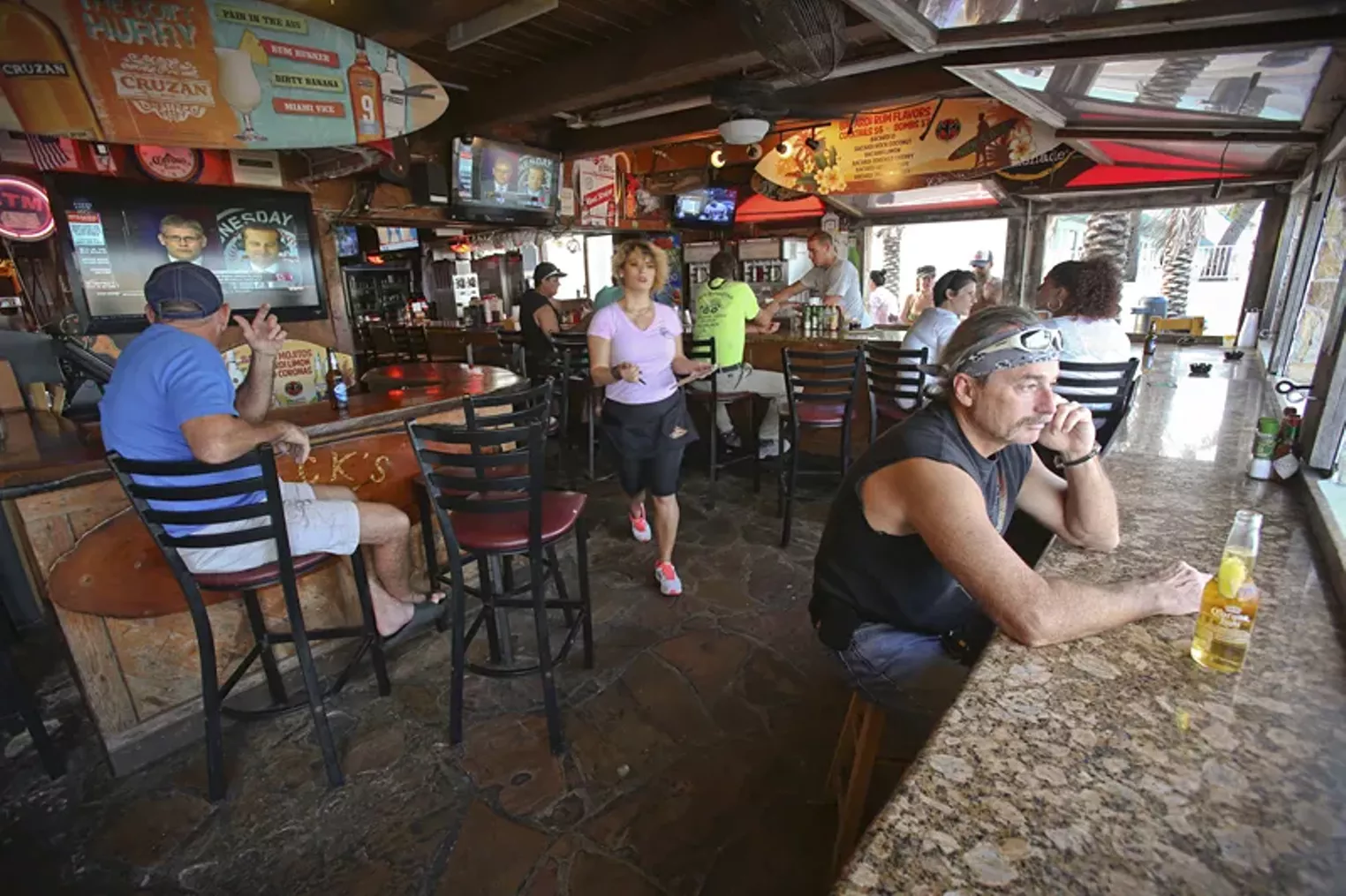 Closer Look Nick's Bar & Grill on Hollywood Beach South Florida