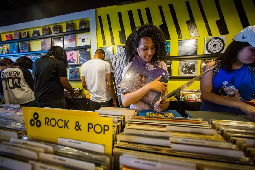 Radio-Active Records - PHOTO BY IAN WITLEN / THECAMERACLICKS.COM