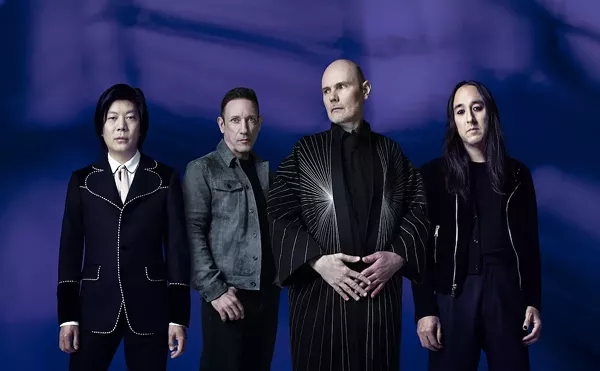 The Smashing Pumpkins Announce World Is a Vampire Tour