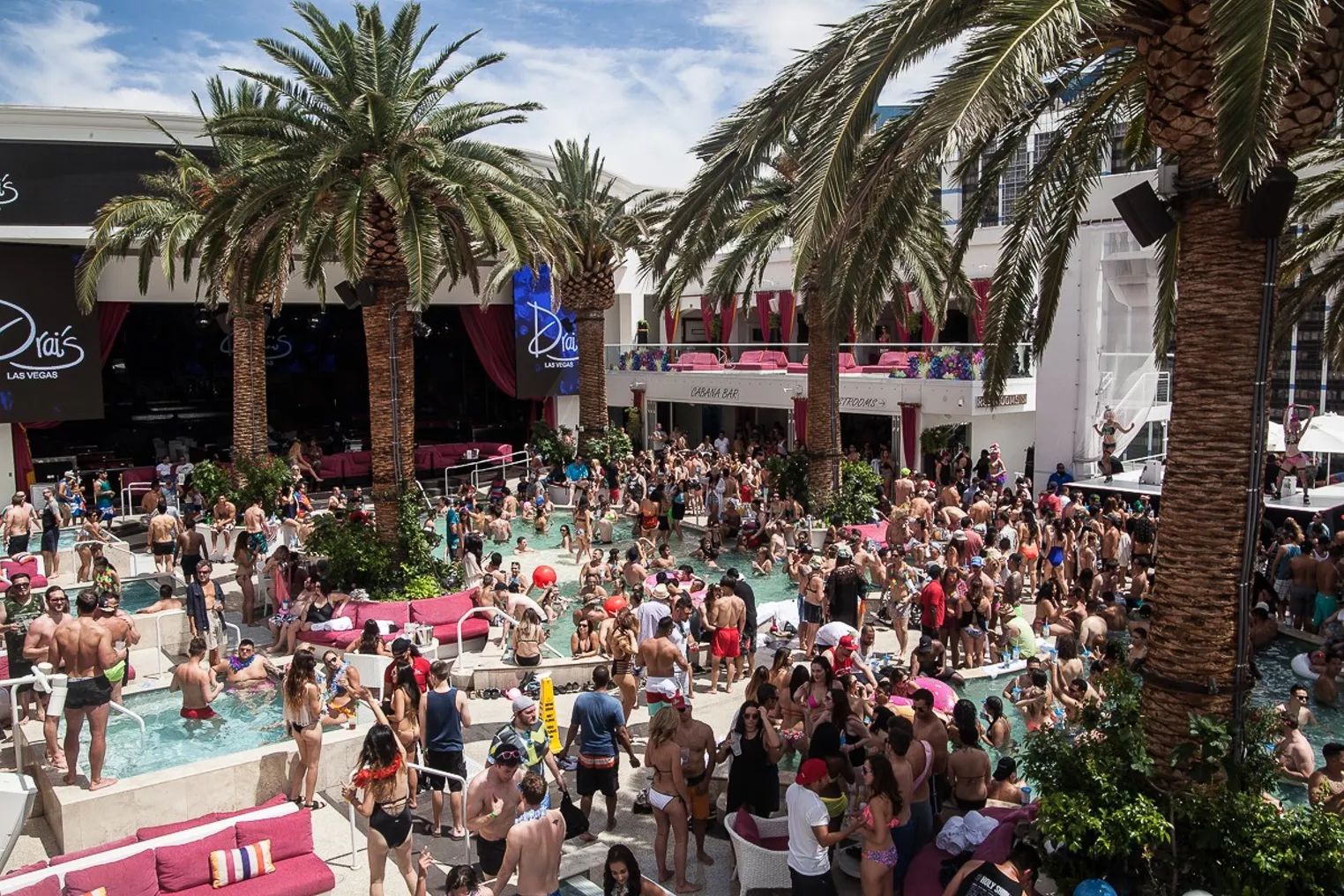 The Other Side Of Edc Vegas Pool Parties On The Las Vegas Strip